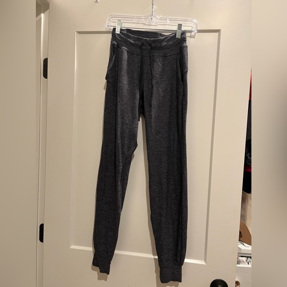 Lululemon dark grey joggers. Size 2 - Picture 1 of 4